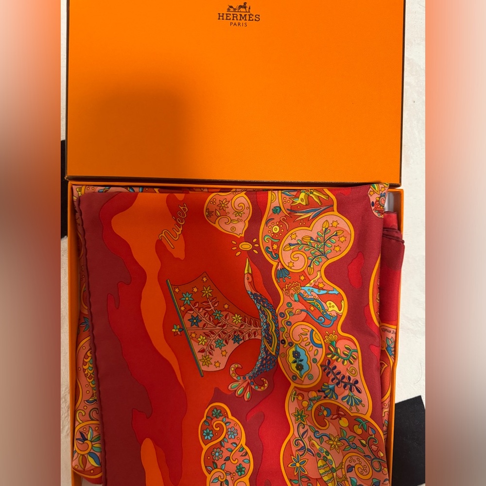 Authentic Hermes’ Silk scarf